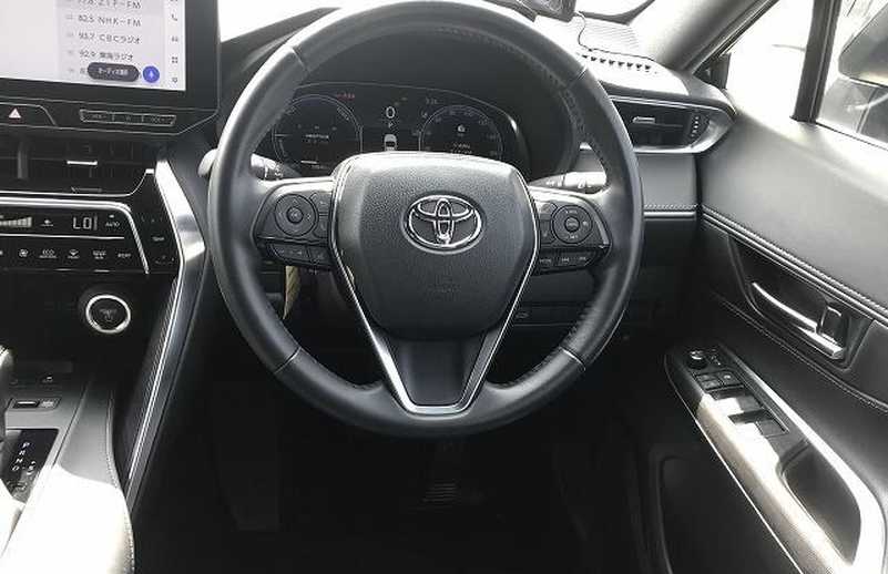 2023 Toyota Harrier 2,5L 2023 Cyprus