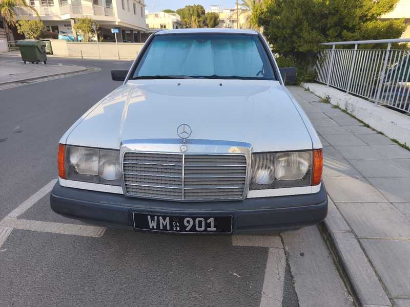 Mercedes-Benz E-Class 2,0L 1989