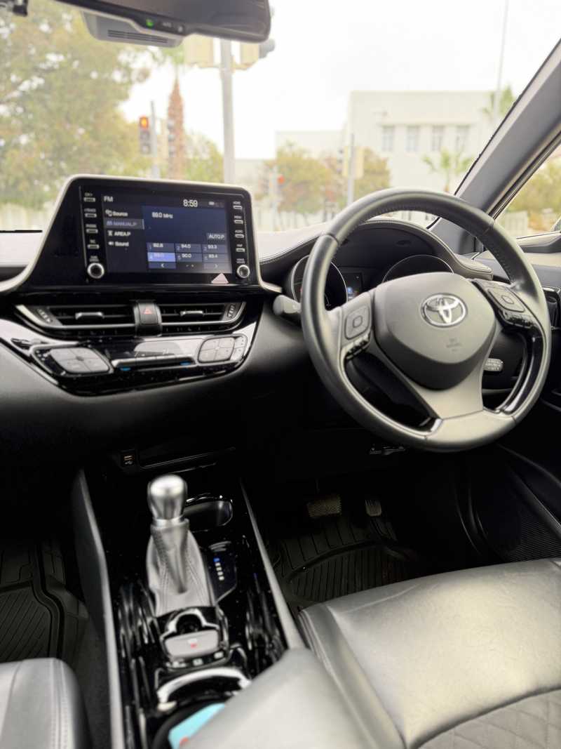 2021 Toyota C-HR 1,8L 2021 Cyprus