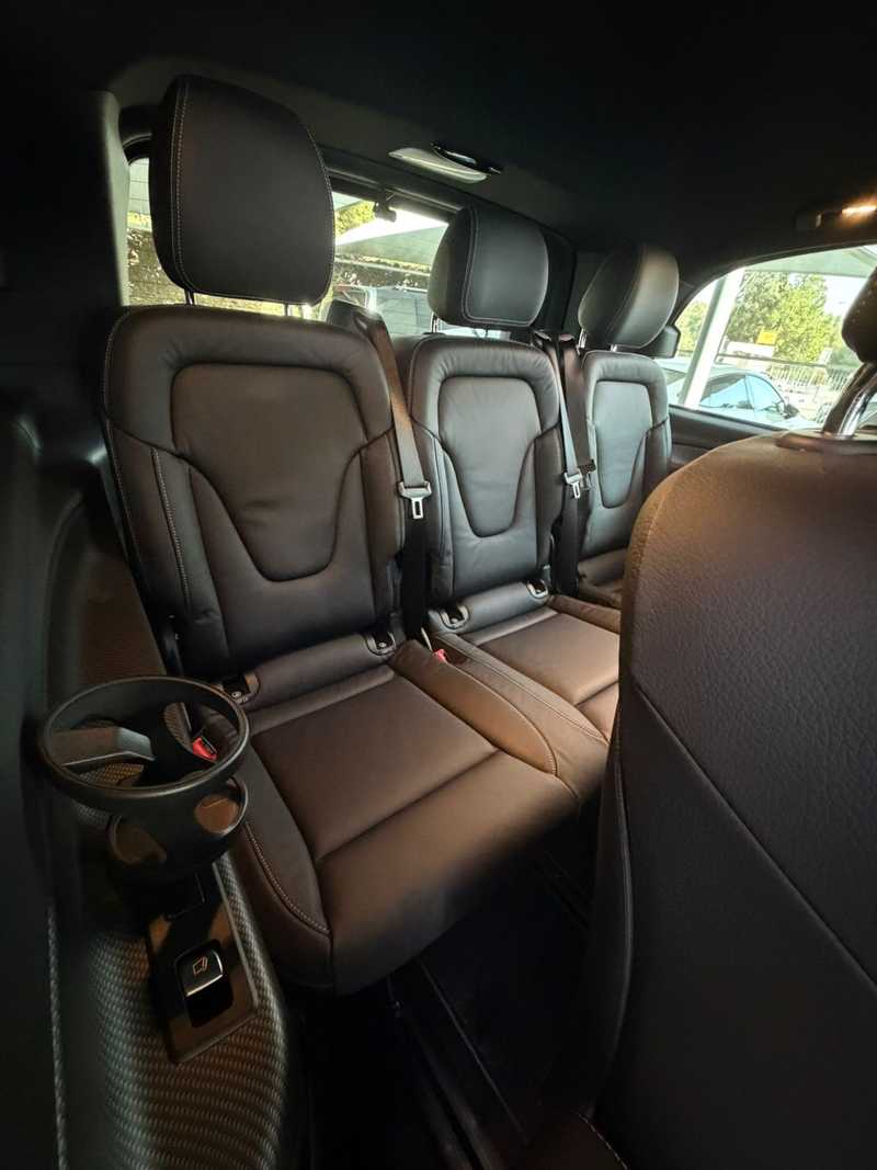 2021 Mercedes-Benz V-Class 2,1L 2021 Cyprus