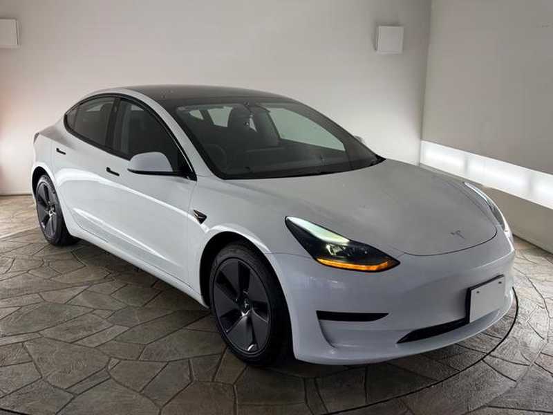Tesla Model 3 Electric 2022
