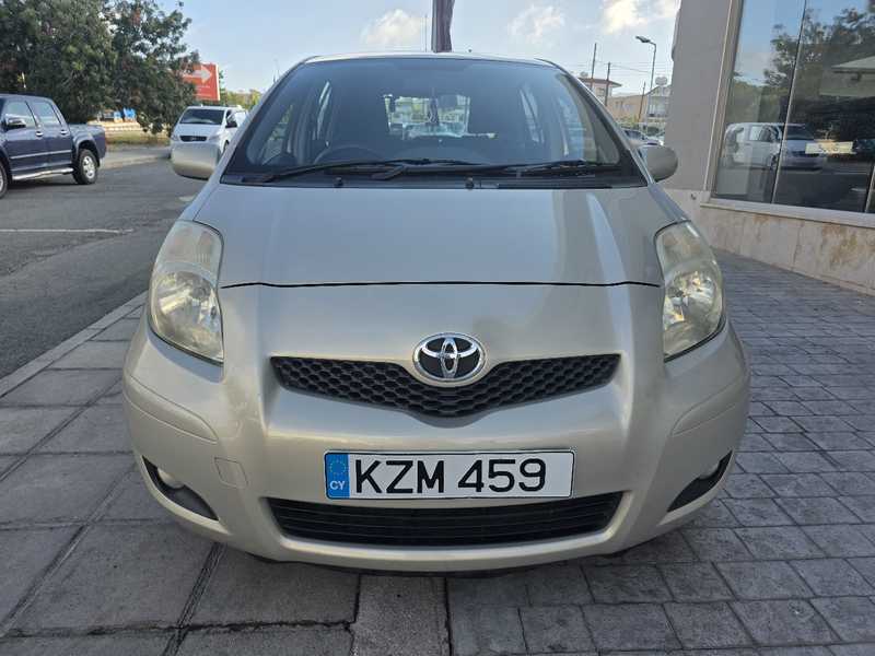 2011 Toyota Yaris 1,3L 2011 Cyprus