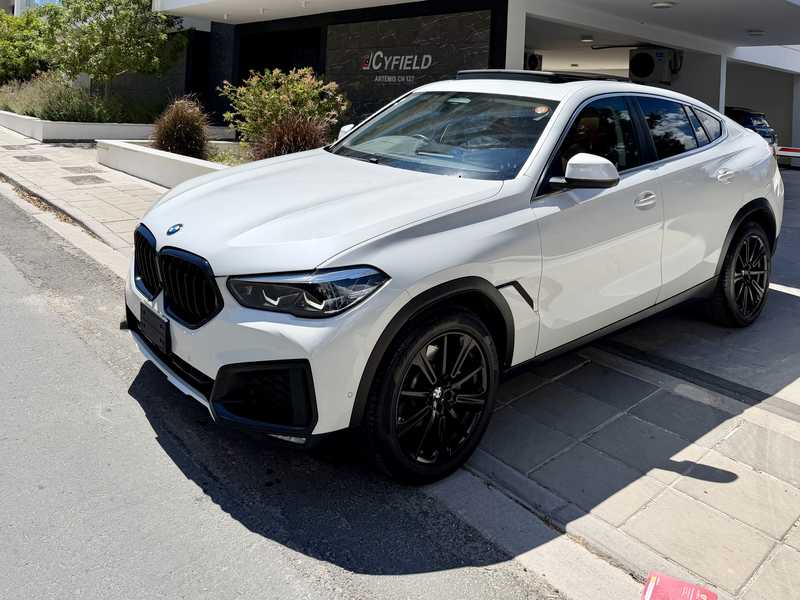 BMW X6 3,0L 2021