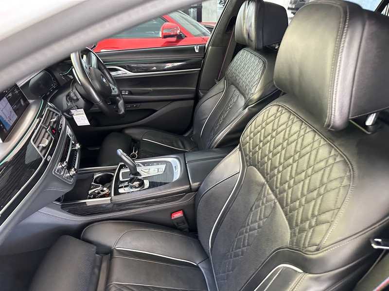 2019 BMW 7-Series 3,0L 2019 Cyprus