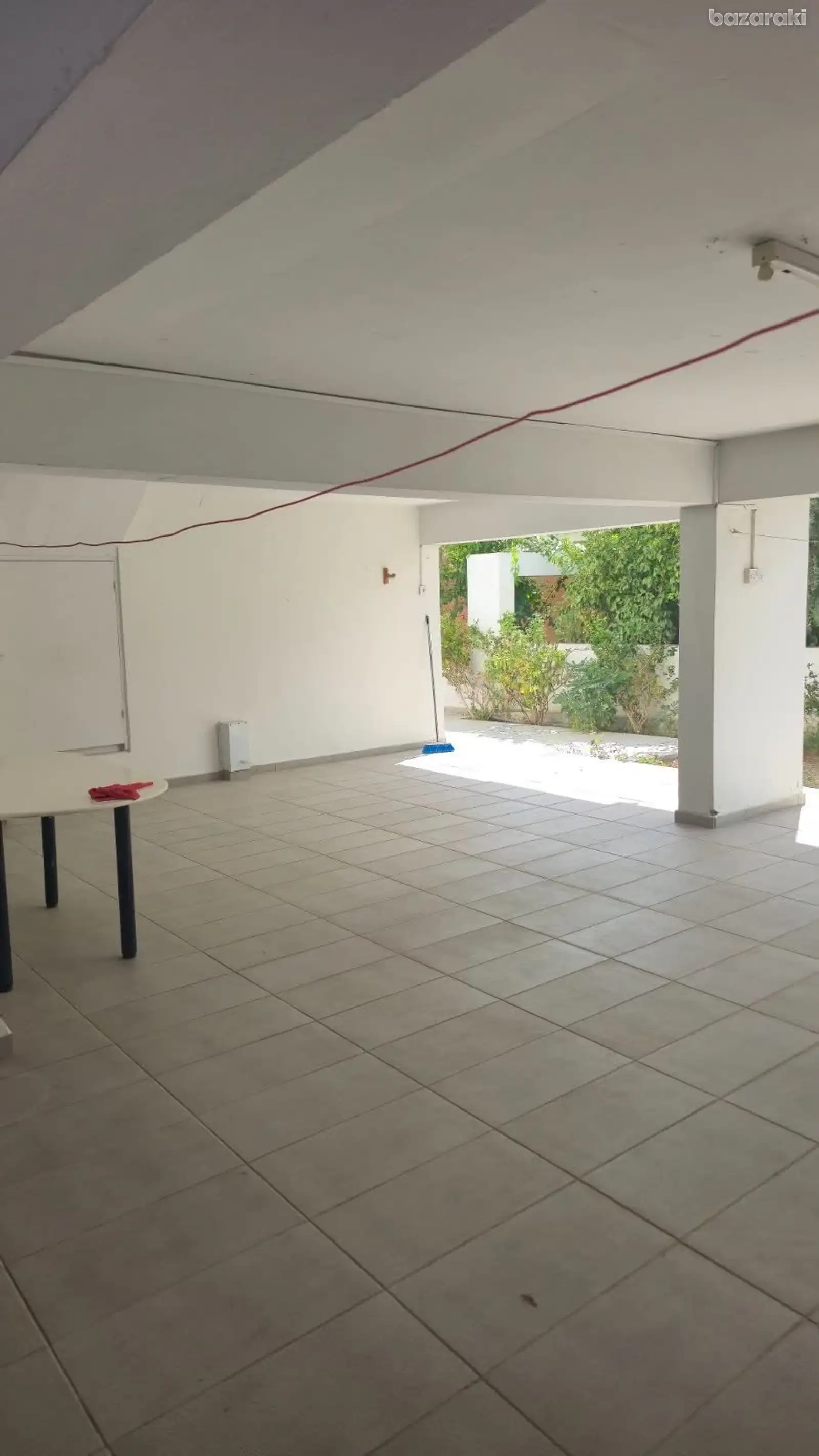 House, 3 bedrooms — 9