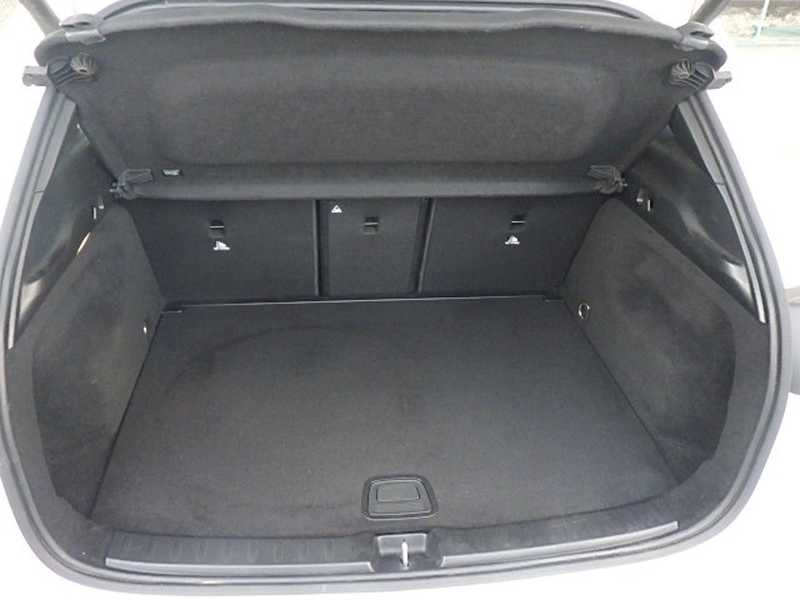 2023 Mercedes-Benz CLA-Class 2,0L 2023 Cyprus