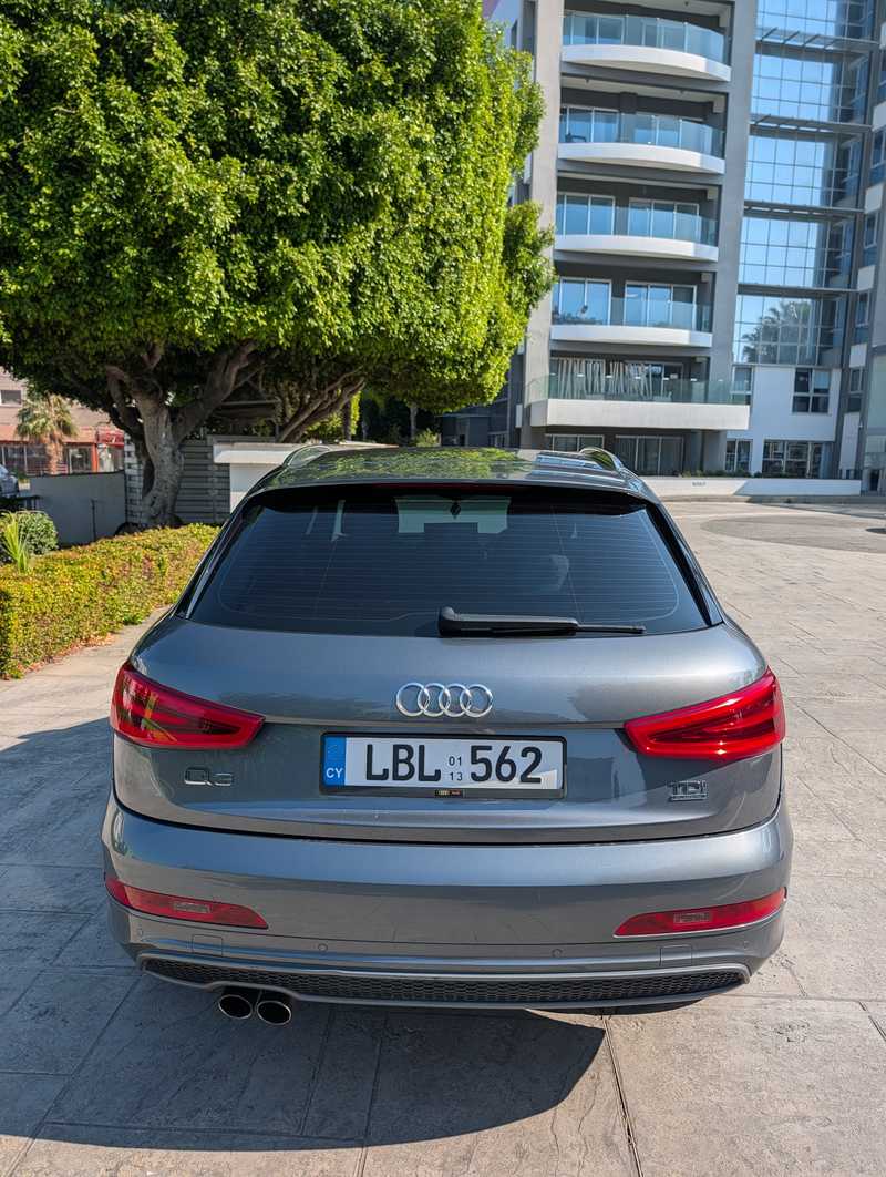 2013 Audi Q3 2,0L 2013 Cyprus