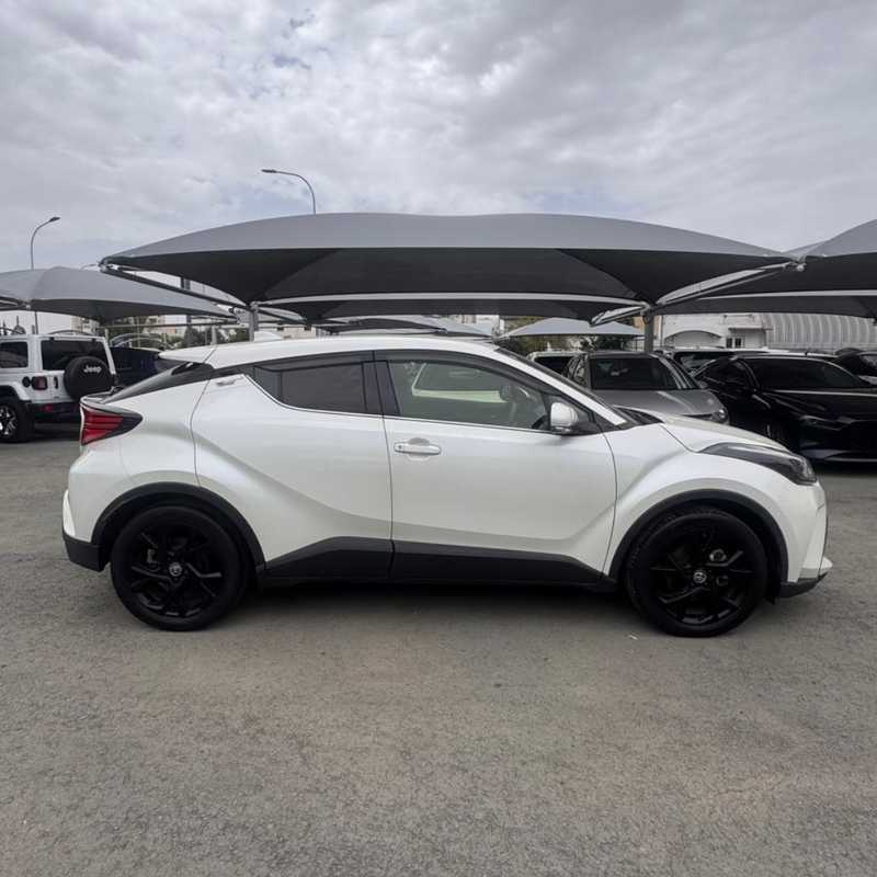 2021 Toyota C-HR 1,8L 2021 Cyprus