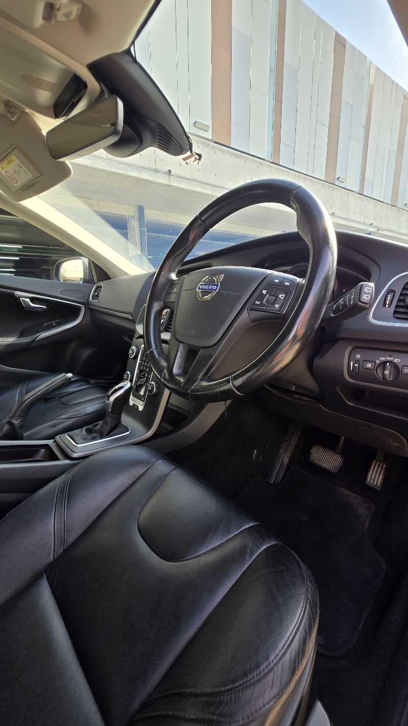 2015 Volvo V40 1,5L 2015 Cyprus