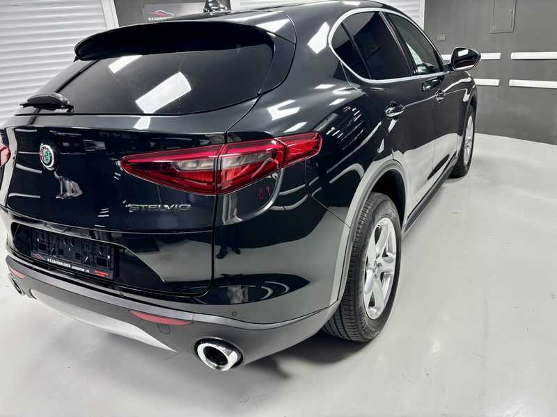 2021 Alfa Romeo Stelvio 2,2L 2021 Cyprus