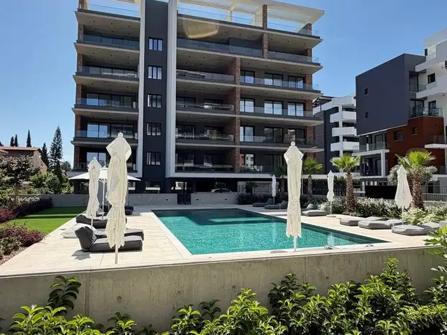 4-bedroom apartment to rent, Επαρχία Λεμεσού — Γερμασόγεια Τουριστική Περιοχή