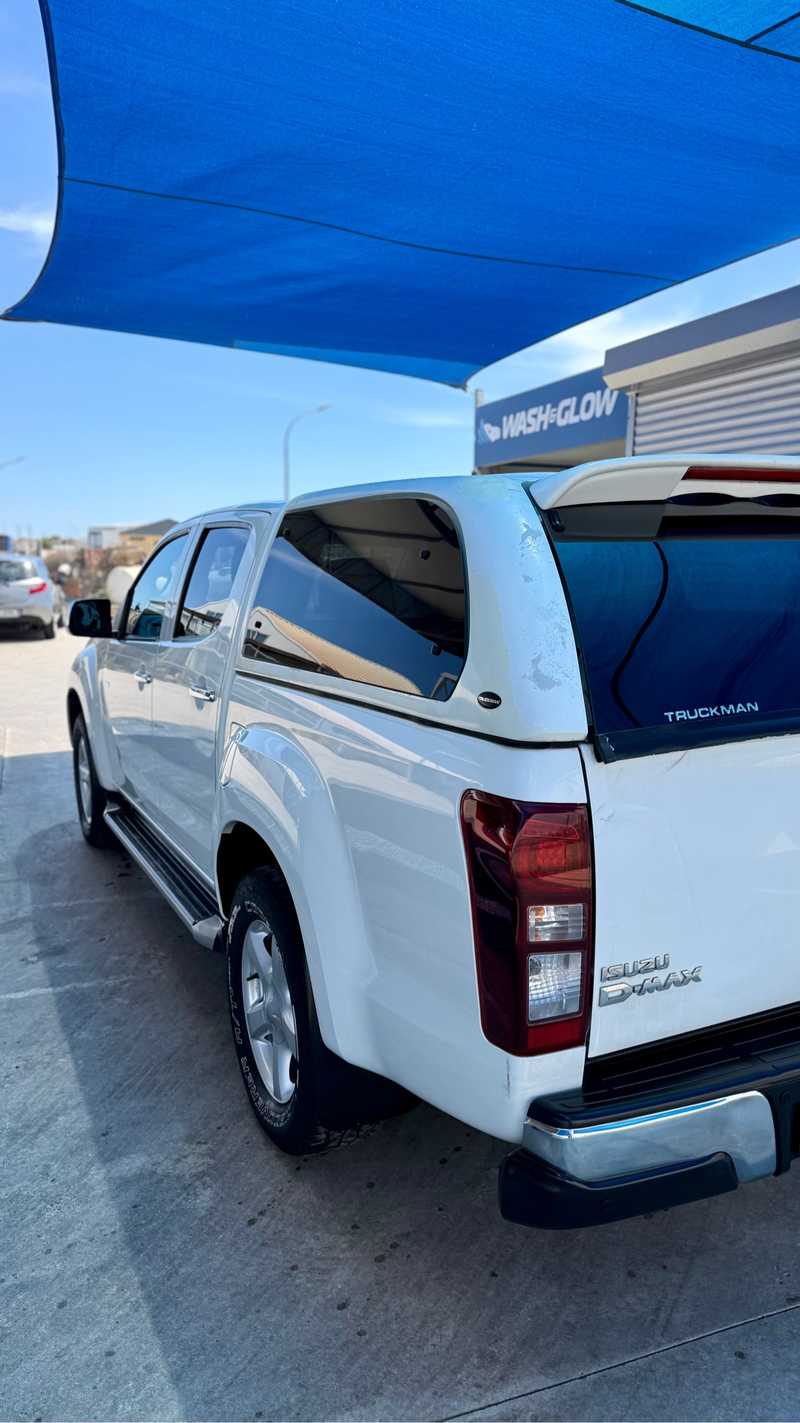 2015 Isuzu D-MAX 2,5L 2015 Cyprus