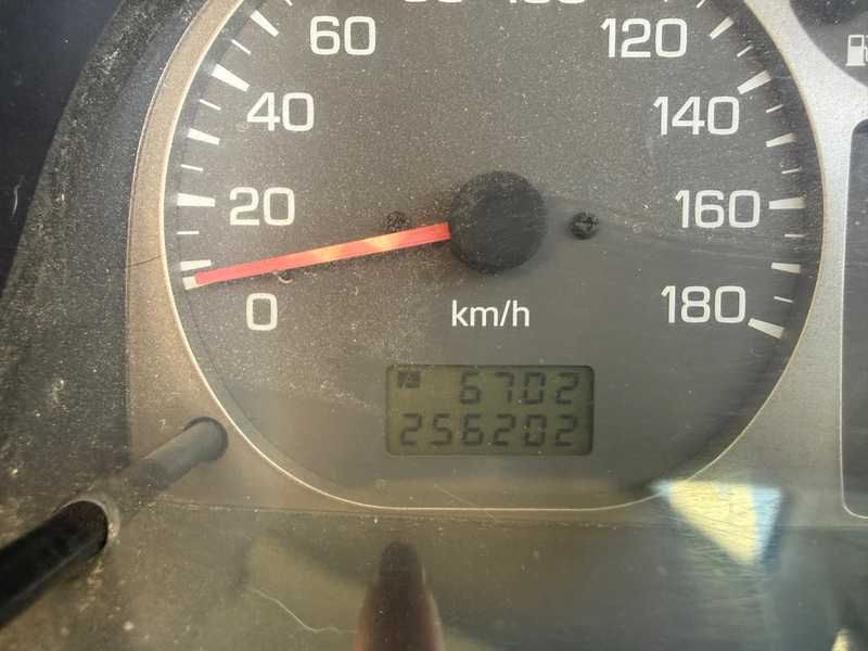 1998 Mitsubishi Pajero 1,8L 1998 Cyprus