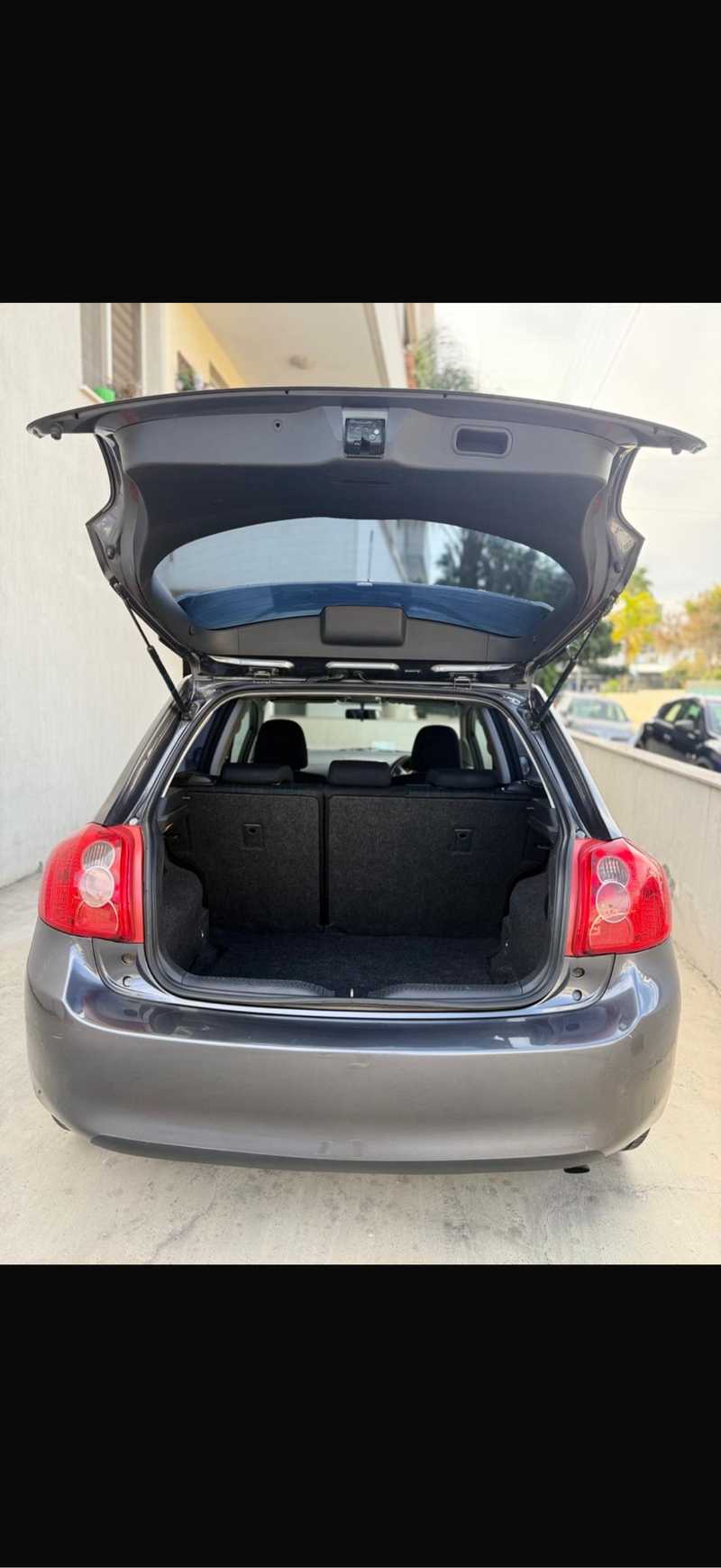 2008 Toyota Auris 2,0L 2008 Cyprus
