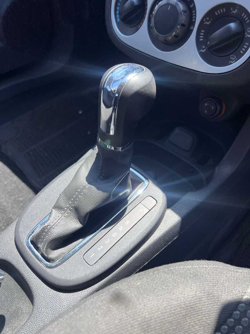 2013 Opel, Vauxhall Corsa 1,4L 2013 Cyprus