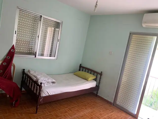 Room, Επαρχία Λευκωσίας — Λευκωσία - Λυκαβηττός