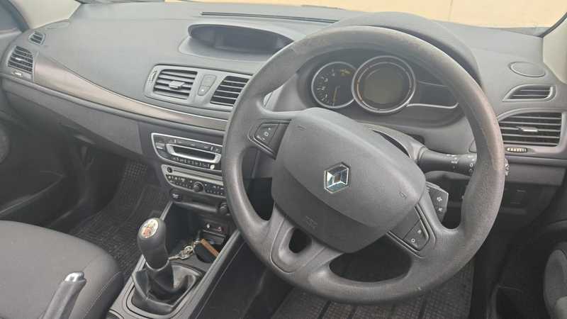 2014 Renault Fluence 1,6L 2014 Cyprus