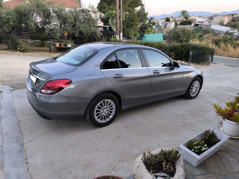 2015 Mercedes-Benz C-Class 2,2L 2015 Cyprus