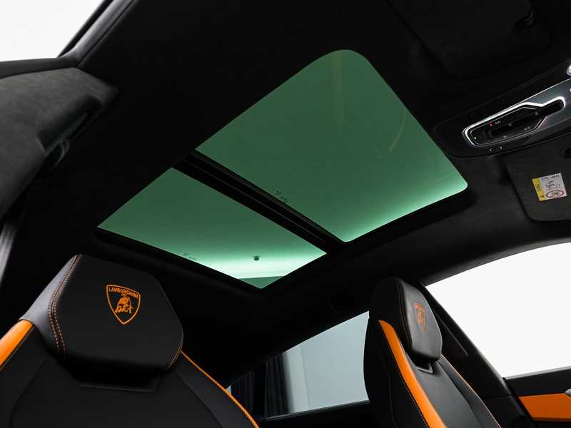 2025 Lamborghini Urus 4,0L 2025 Cyprus