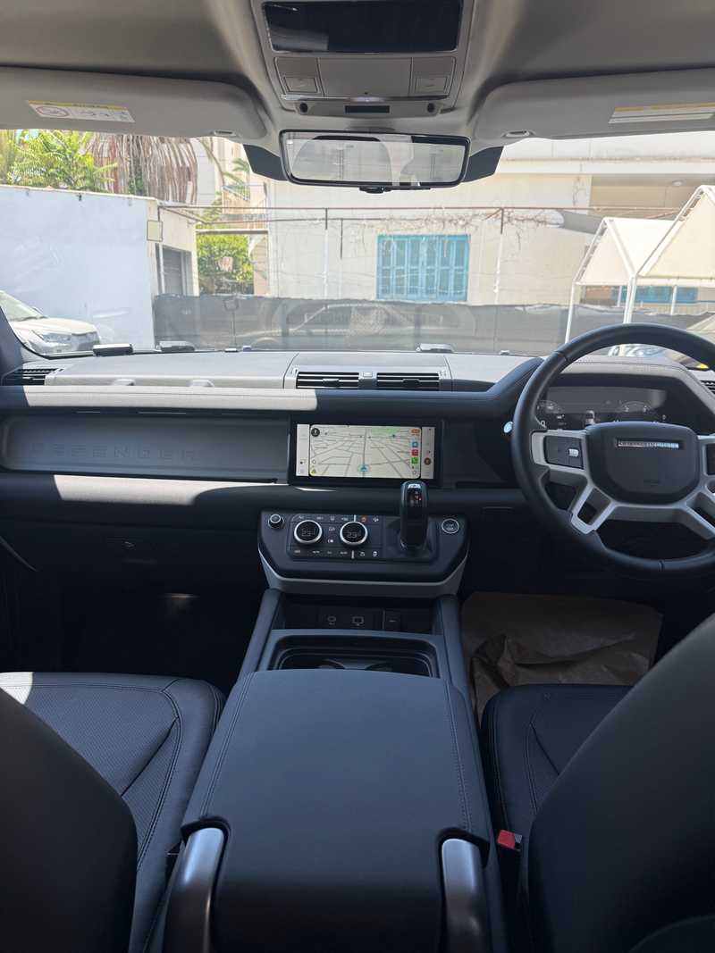 2024 Land Rover Defender 3,0L 2024 Cyprus