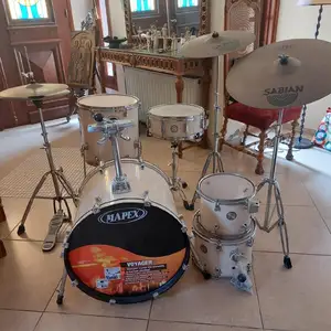 Mapex Voyager 5-Piece Drum Kit with Sabian, Nicosia — Tseri