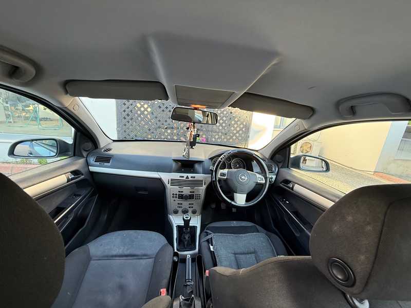 2008 Opel, Vauxhall Astra 1,4L 2008 Cyprus