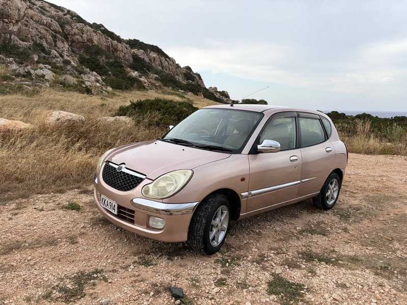 Toyota Duet 1,0L 2002