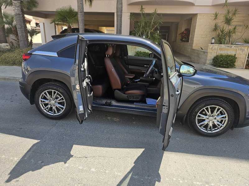 2023 Mazda ΜΧ-30 2,0L 2023 Cyprus