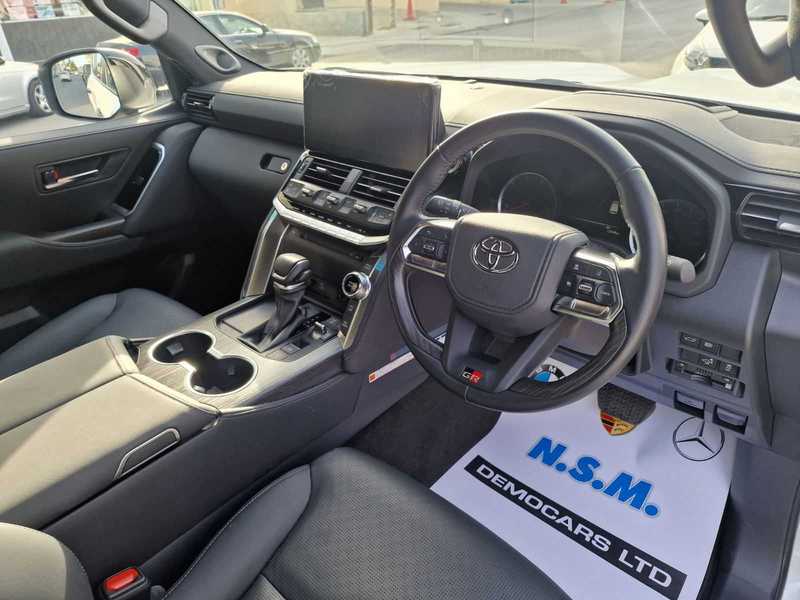 2022 Toyota Land Cruiser Prado 3,3L 2022 Cyprus