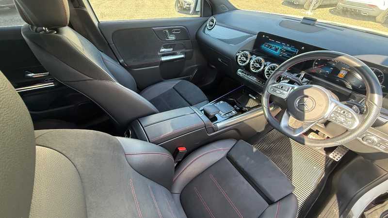 2022 Mercedes-Benz GLA-Class 2,0L 2022 Cyprus