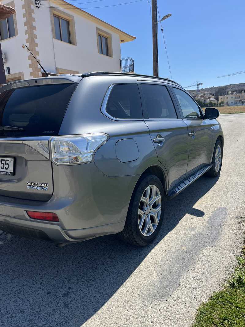 2014 Mitsubishi Outlander 2,0L 2014 Cyprus
