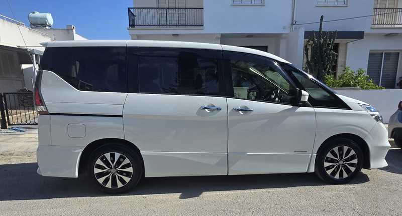 2020 Nissan Serena 2,0L 2020 Cyprus