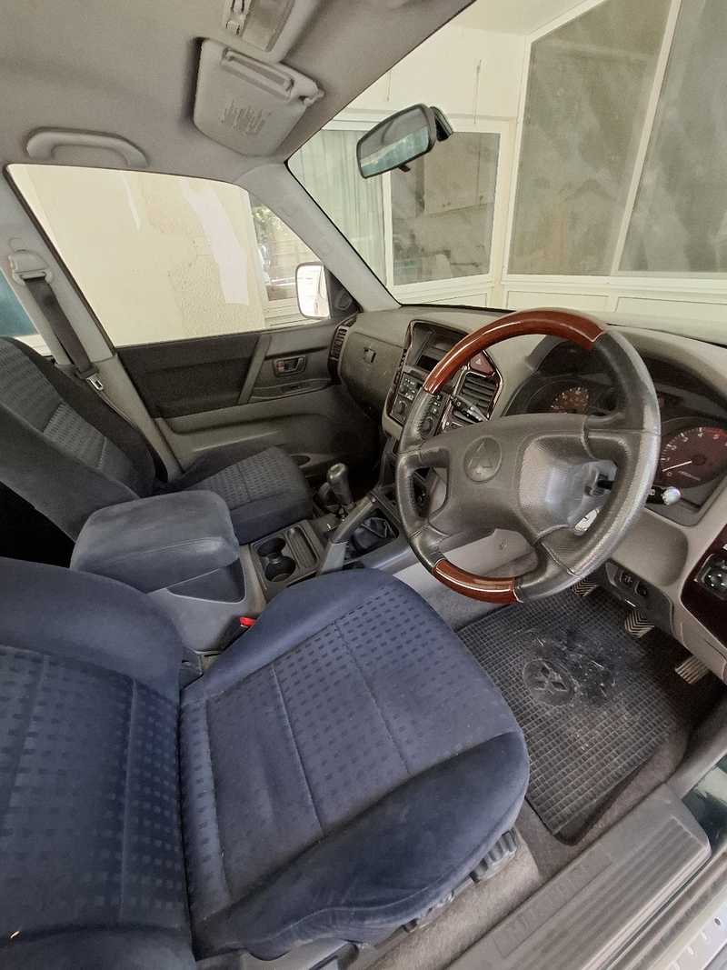 2000 Mitsubishi Pajero 3,2L 2000 Cyprus