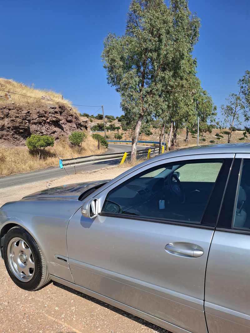2002 Mercedes-Benz E-Class 2,6L 2002 Cyprus