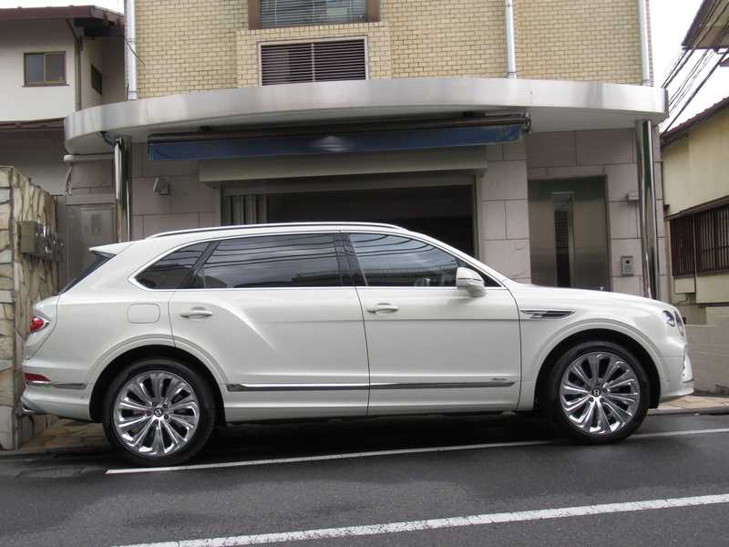 2023 Bentley Bentayga 4,0L 2023 Cyprus