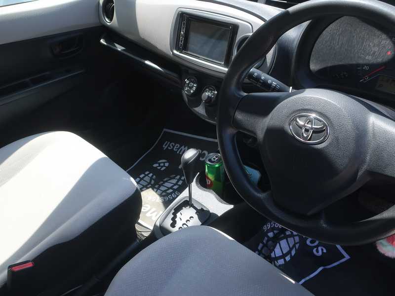2012 Toyota Vitz 1,3L 2012 Cyprus