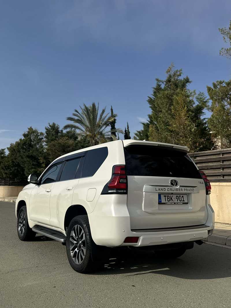 2022 Toyota Land Cruiser Prado 2,8L 2022 Cyprus