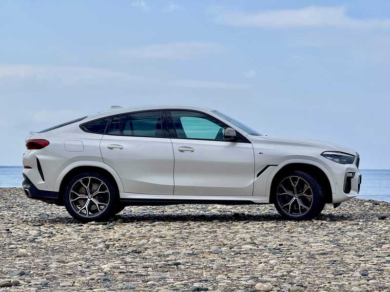 BMW 6-Series 4,4L 2021