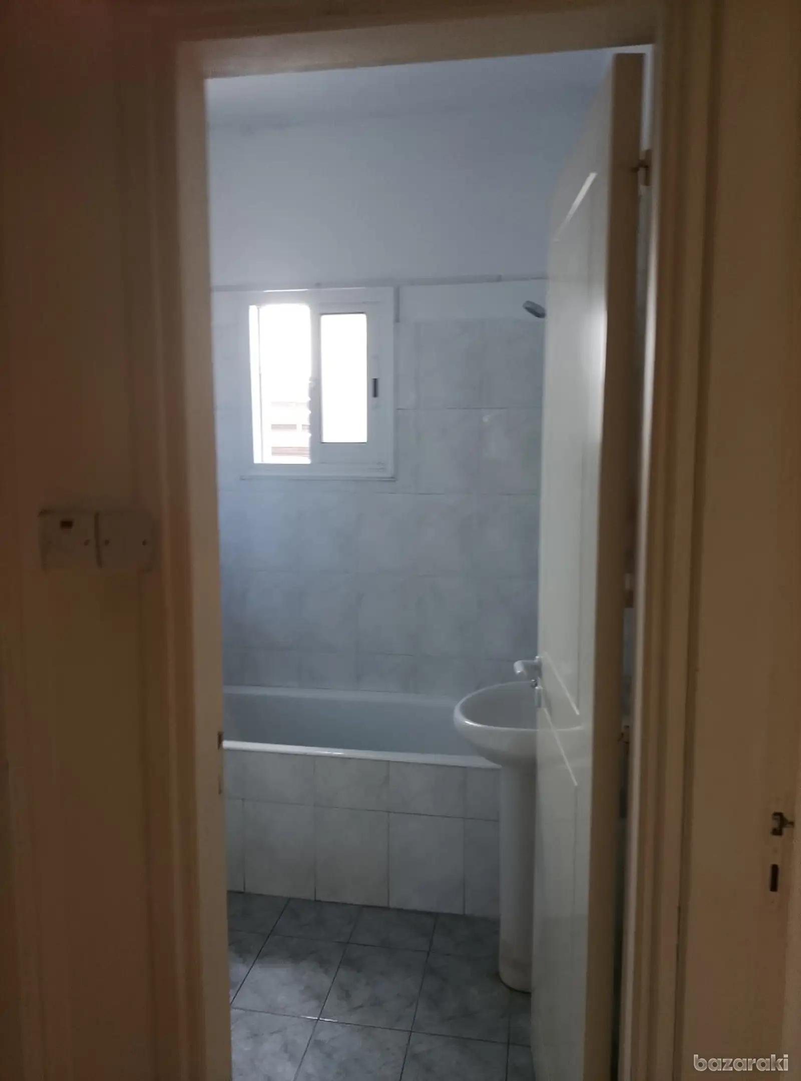 Room — 9