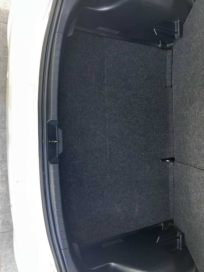 2014 Toyota Yaris 1,3L 2014 Cyprus