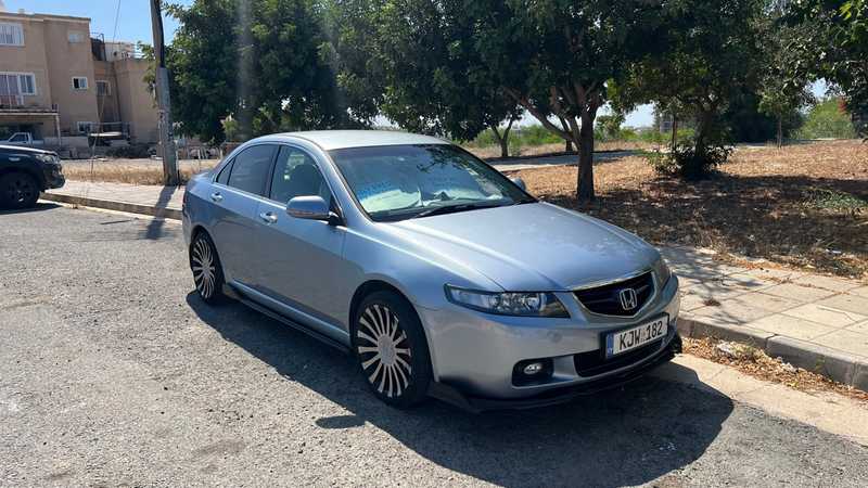 Honda Accord 2,0L 2004