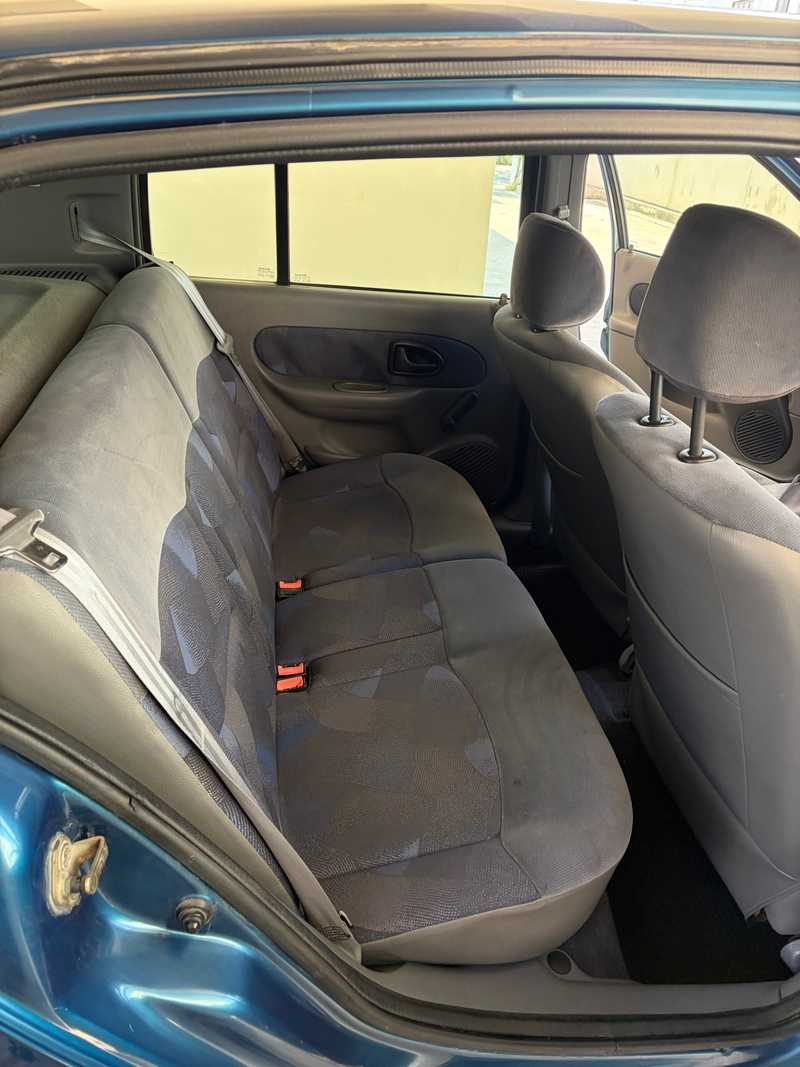 2000 Renault Clio 1,4L 2000 Cyprus
