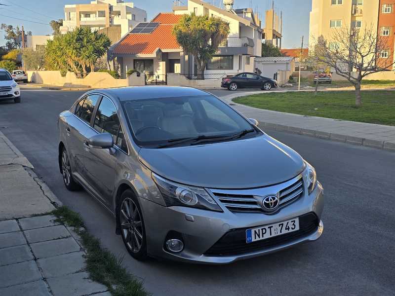 2013 Toyota Avensis 2,2L 2013 Cyprus