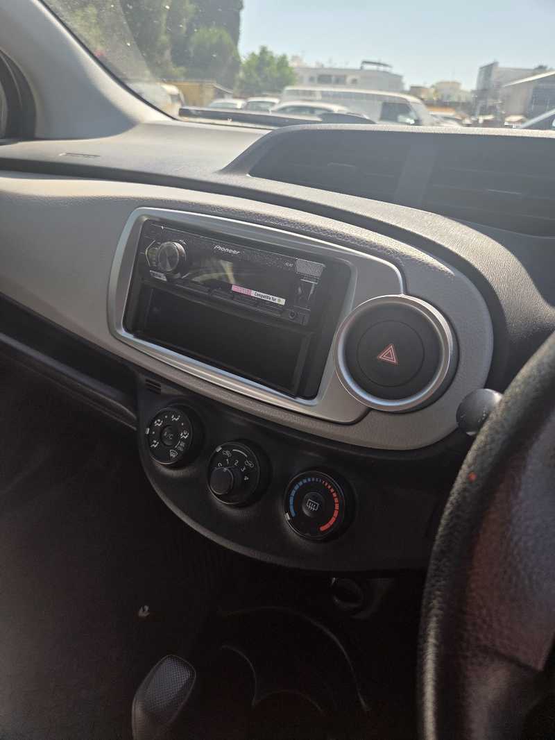 2015 Toyota Vitz 1,3L 2015 Cyprus
