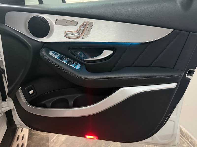 2019 Mercedes-Benz GLC-Class 2,0L 2019 Cyprus