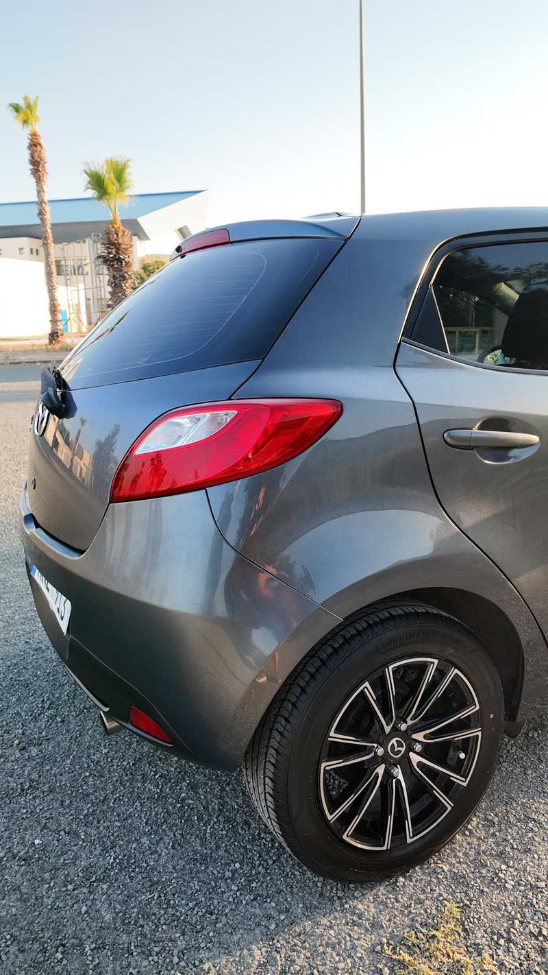 2009 Mazda 2 1,3L 2009 Cyprus