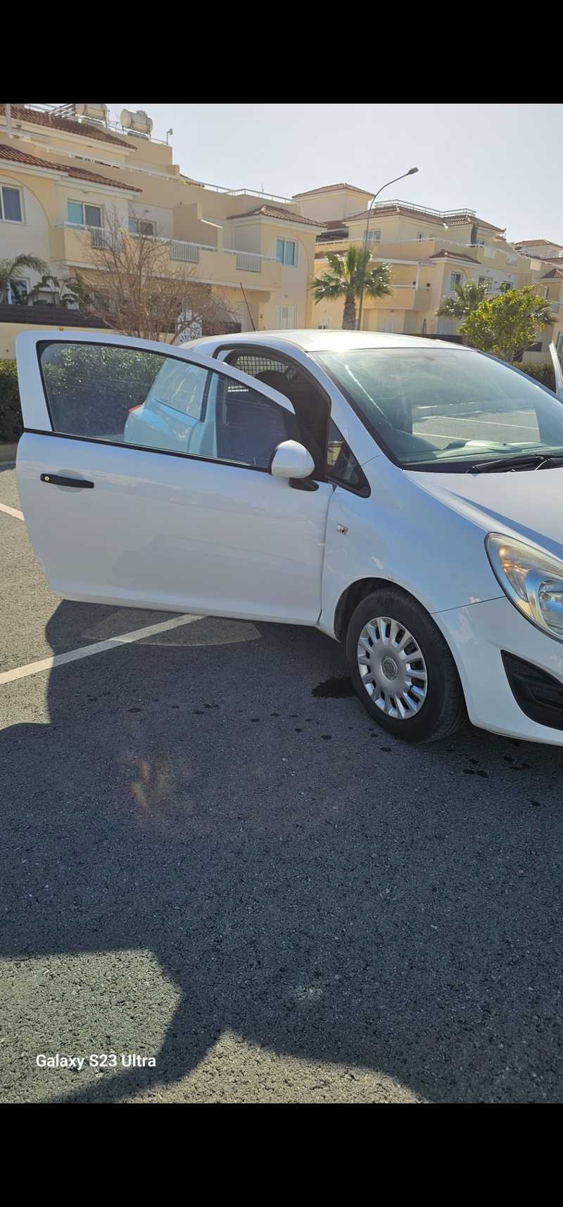 2011 Opel, Vauxhall Corsa 1,3L 2011 Cyprus