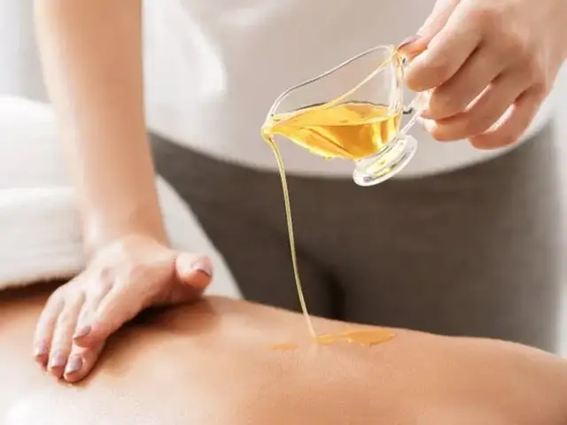 Female masseuse, Επαρχία Λευκωσίας — Λευκωσία - Άγιος Αντώνιος