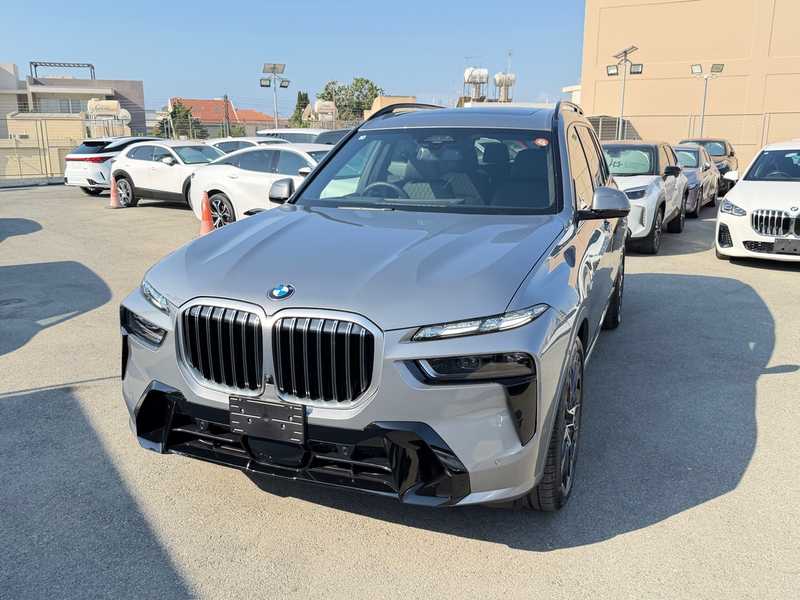 BMW X7 3,0L 2025