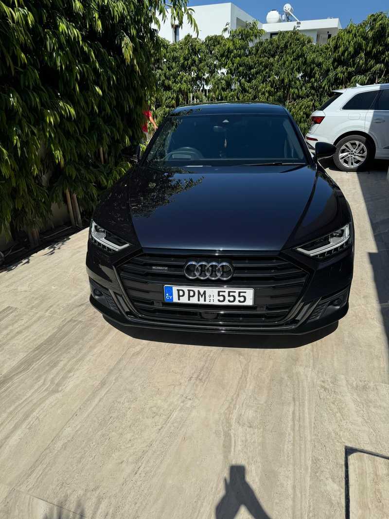 Audi A8 3,0L 2021
